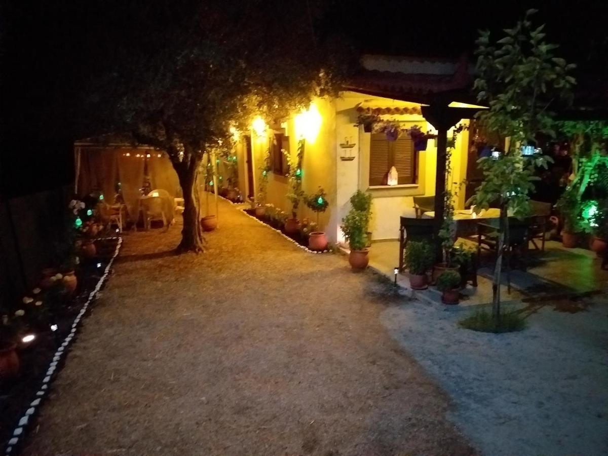 Killini Cottage Studio The Small Cyclades Kastro-Kyllini ภายนอก รูปภาพ