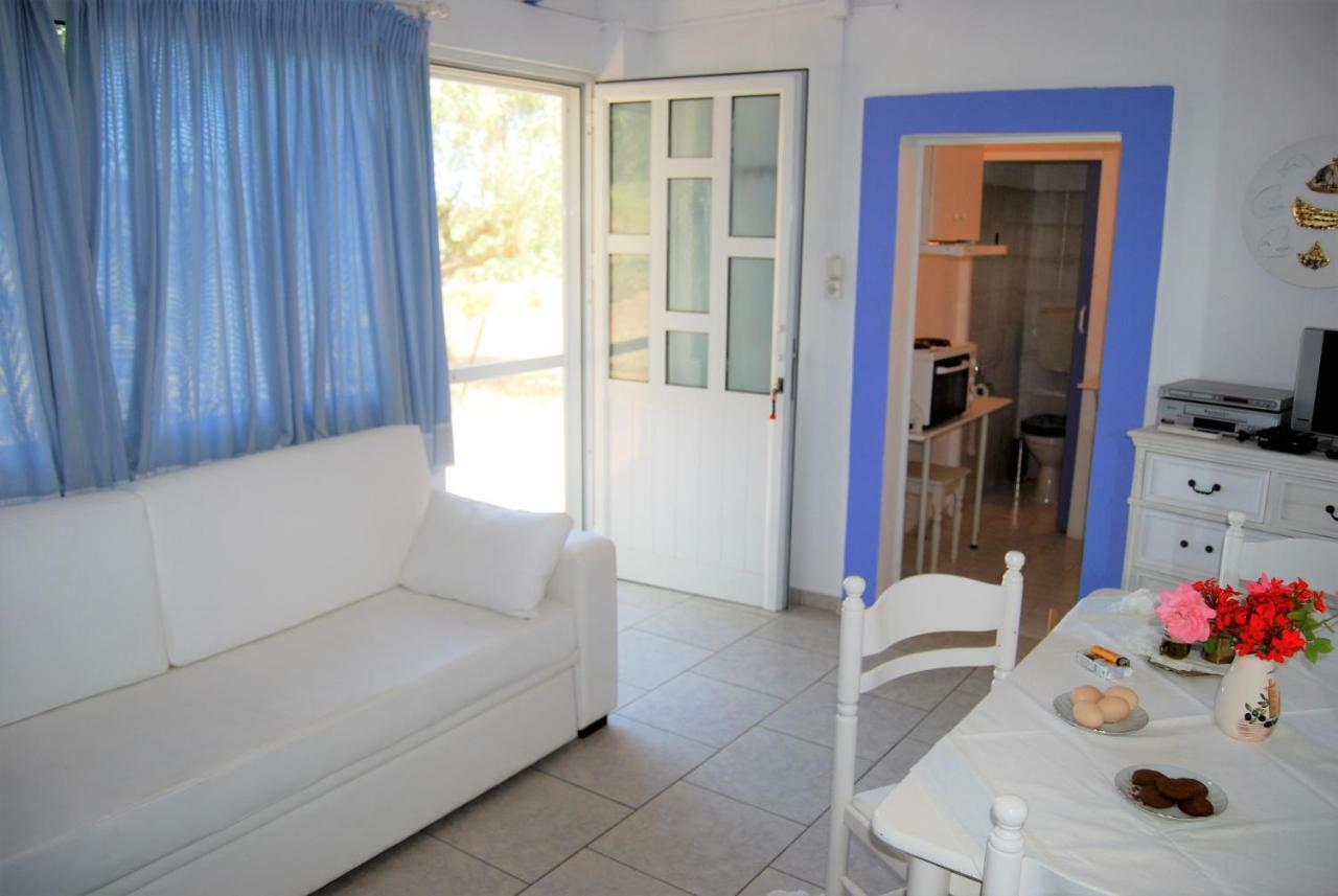 Killini Cottage Studio The Small Cyclades Kastro-Kyllini ภายนอก รูปภาพ